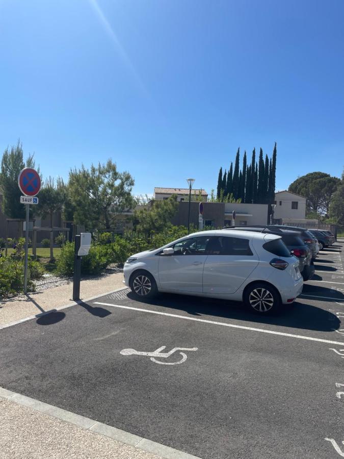 Domitys Les Tourmalines Aparthotel Carpentras Exterior photo